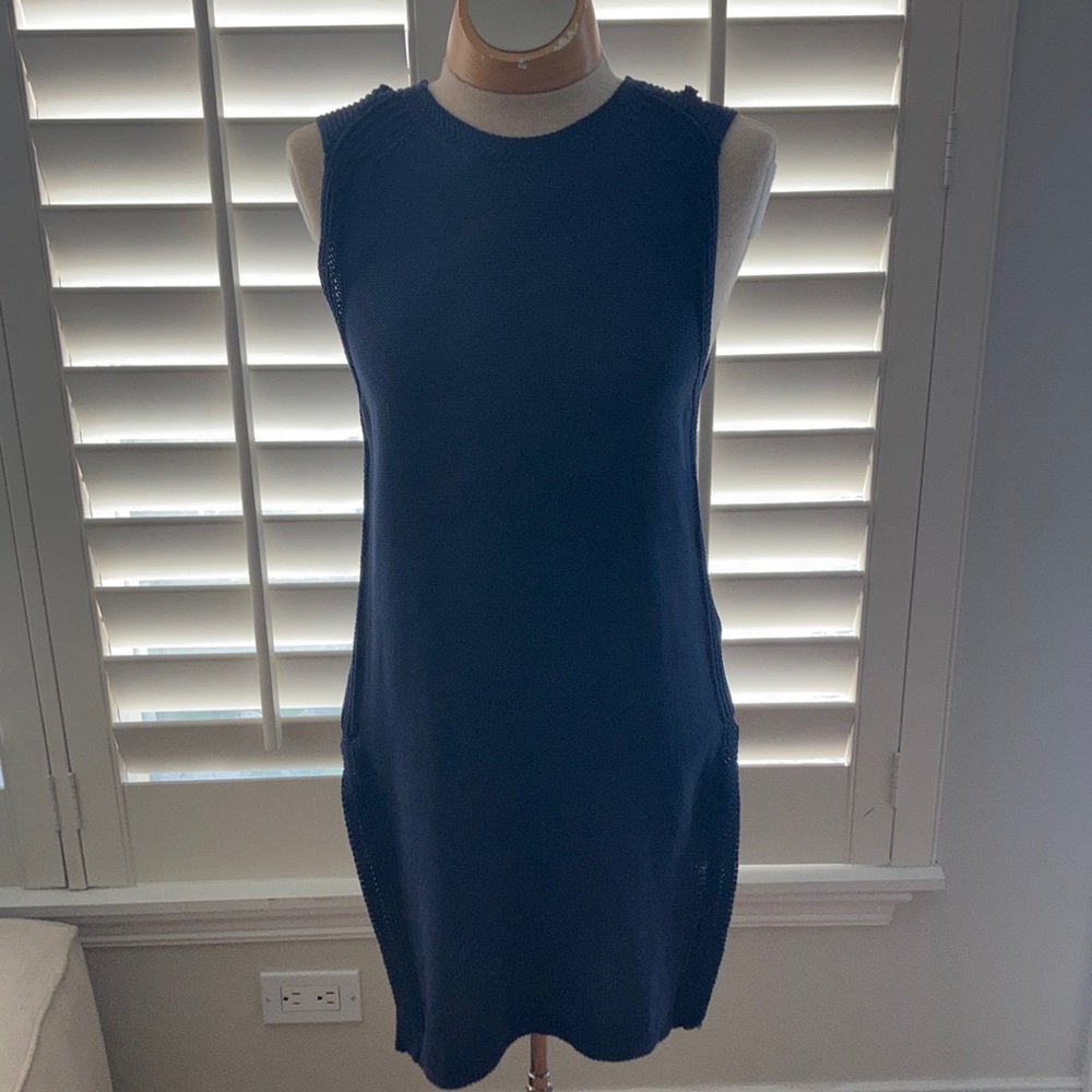 Athlete size extra small navy blue knit sweater